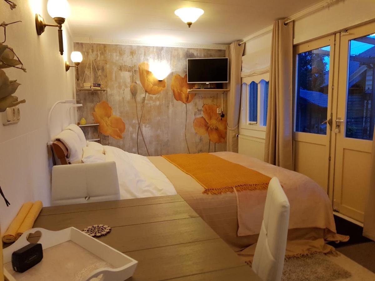 B&B Usselo Klein, Fijn En Uniek! Enschede Extérieur photo